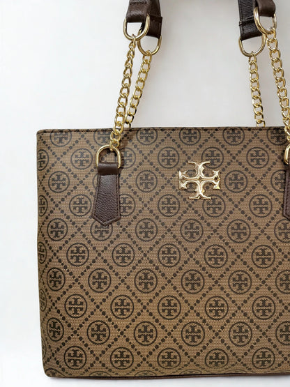 Spacious Chain Bag Brown