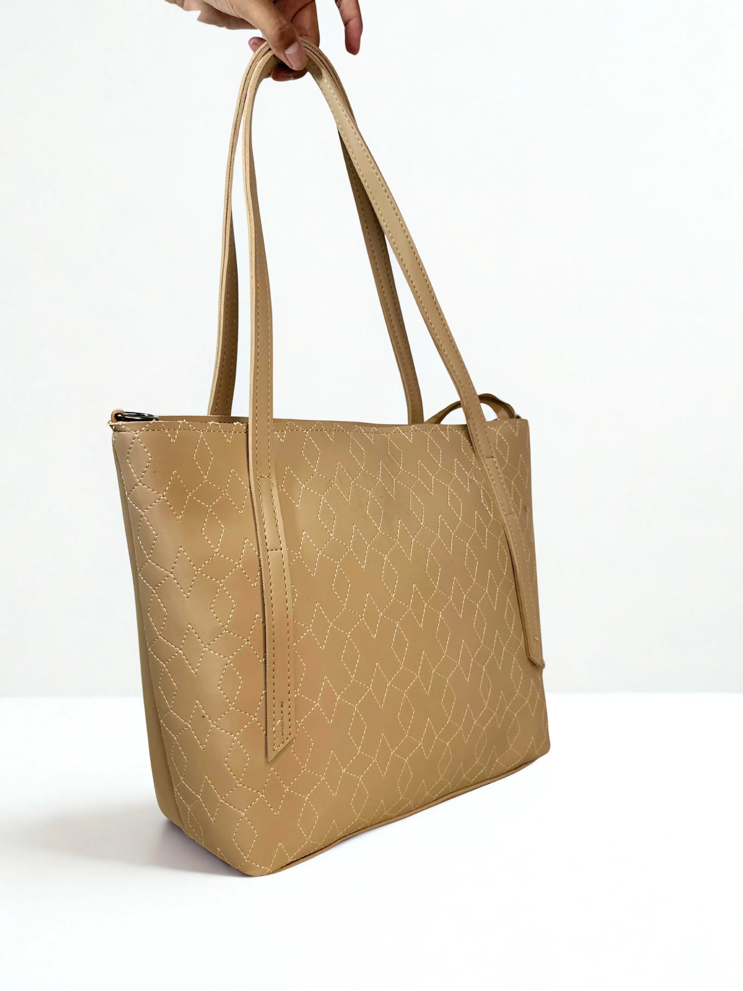Stitch Texture Large Tote Bag Beige