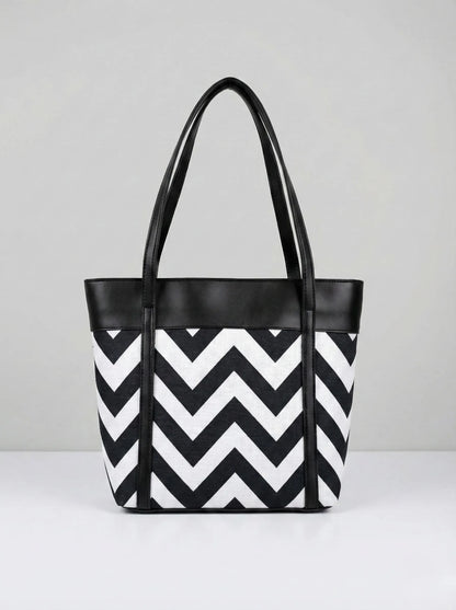 Zigzag Classic Bag Black