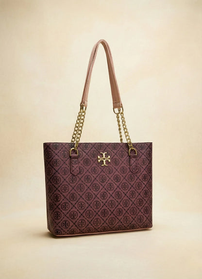 Spacious Chain Bag Light Pink